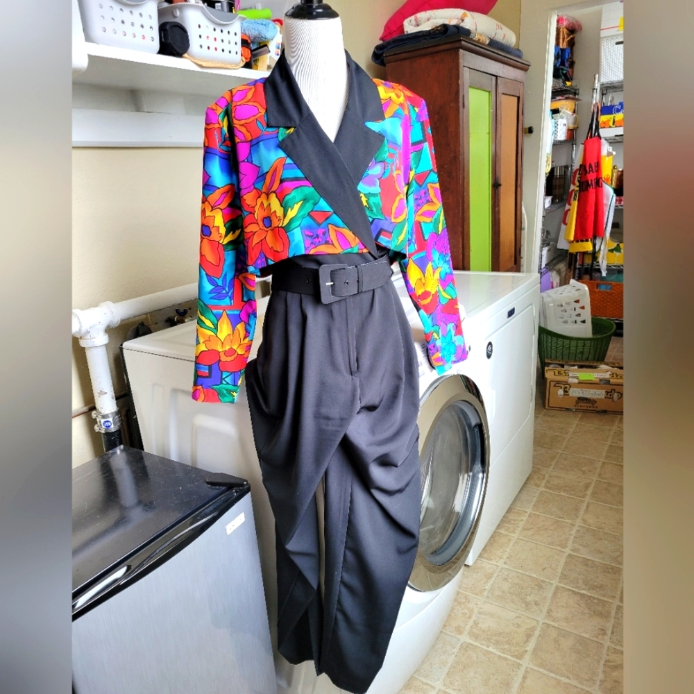 Killer vintage 90s jumpsuit